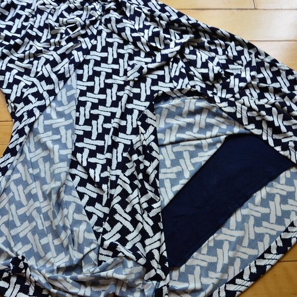 Gilli Faux Wrap Dress Size M Black White - Picture 6 of 10